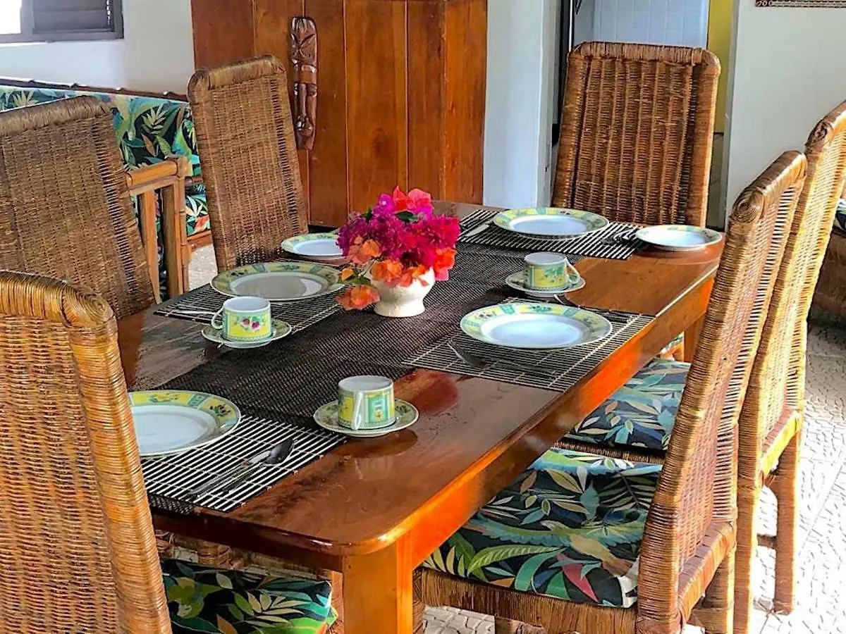 רנאוויי ביי Reef Winds Villa